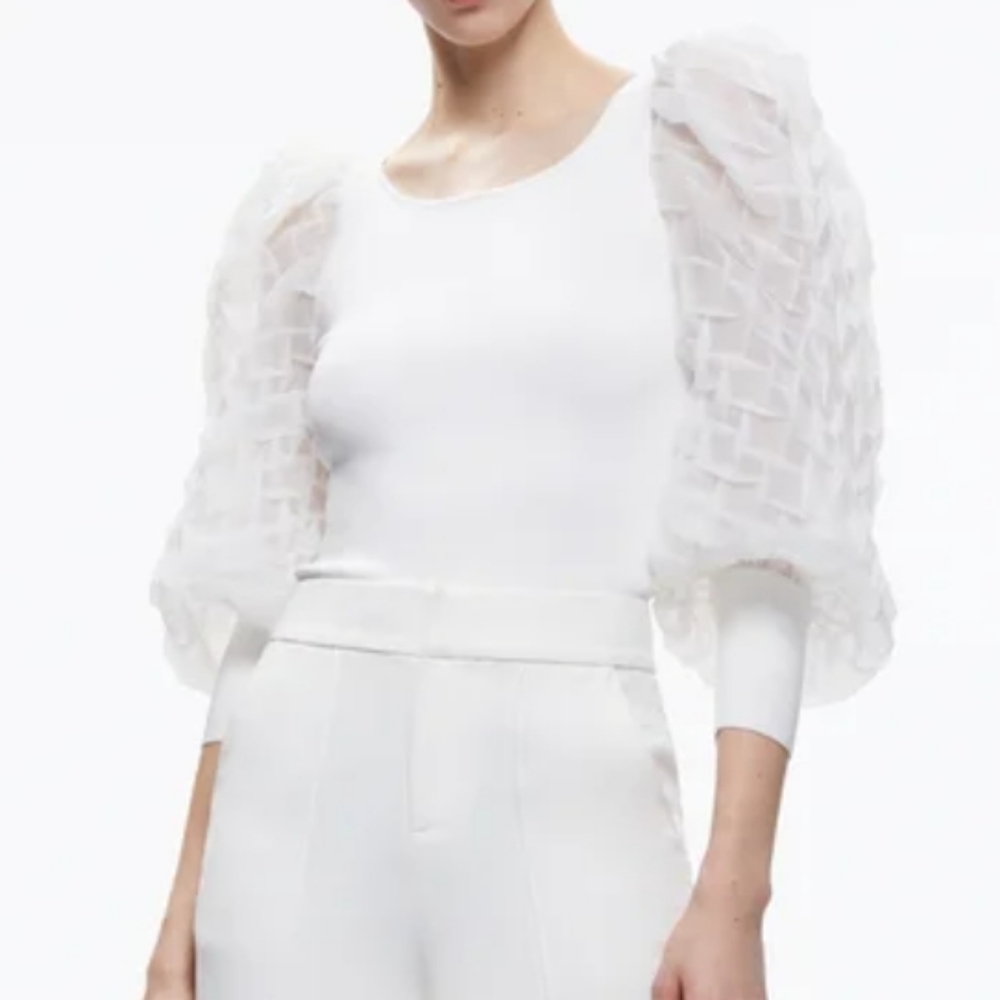 ALICE + OLIVIA Puff Sleeve Sweater - Picture 5 of 9